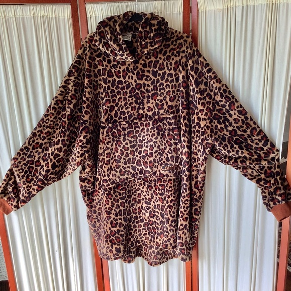 The Comfy Original Hoodie Wearable Blanket Womens One Size Cheetah Print - Picture 1 of 6